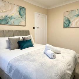 Grand Royal Guesthouse, מלון בלוקאן