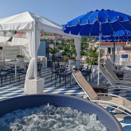 Blu D Alia Exclusive Rooms, hotel a Ischia Town