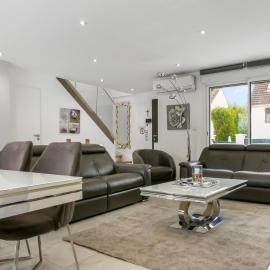 Grande villa T6 avec piscine à 30 min de Disneyland Paris