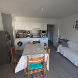T2 Château vert, hotel in Le Grau-dʼAgde