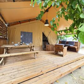 Camping Costa Dorada Tienda safari Aura, hotel u gradu Kanet de Mar