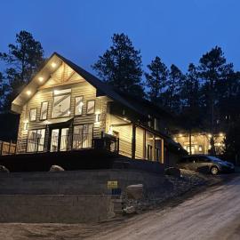 The Gold Hill Chalet