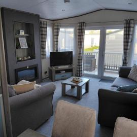 Hoburne Devon Bay - 2 Bed Caravan - Activity Passes Included