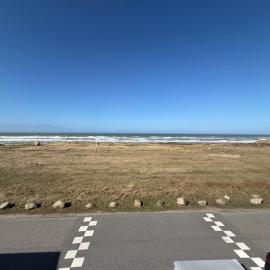 Kaptajnens Hus - Panorama havudsigt & Strand, khách sạn ở Hirtshals
