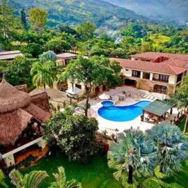 Hotel Boutique Villa Santillana, hótel í Copacabana