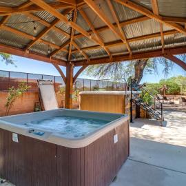 Pet-Friendly Tucson Casita: Shared Swim Spa!