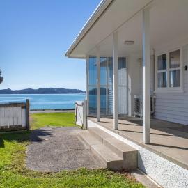 Rehutai Beach House, hotel in Paihia