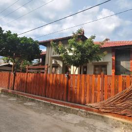 Lotus Homestay, hotel in Karimunjawa