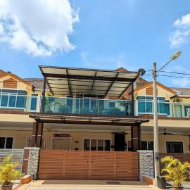 Bayu Homestay Teluk Intan 5 min to town, hotel v destinaci Teluk Intan