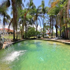 Bargara Gardens Boutique Villas、バーガーラのホテル