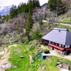 古民家 noie梢乃雪-kozuenoyuki-, hotel in Otari