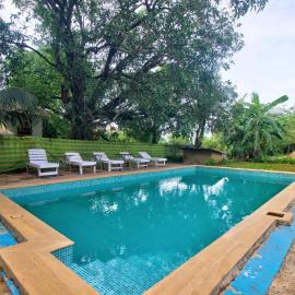 Luxury 6BHK Villa with Private Pool Near Baga and Calangute, hotel Mapusában