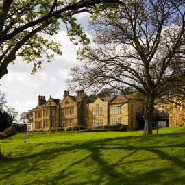 Hollins Hall Hotel, Spa & Golf, hotel v destinácii Bradford