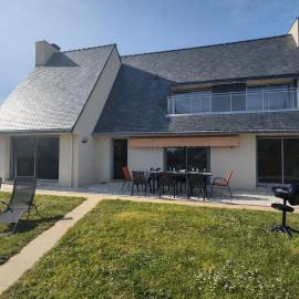 Grande maison vue mer pour 9 - Accès direct à la plage