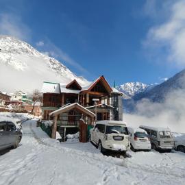 Alveria by Xtastays, Shanshar, Sainj, Kullu, hotel in Shangarh