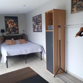 Mini Studio Cool-gens, viešbutis mieste Coulgens