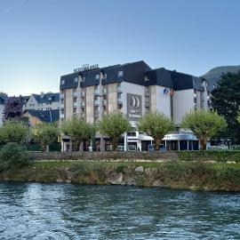 Hôtel Le Méditerranée, hotel v Lurdách