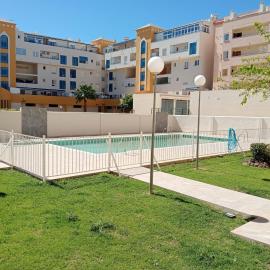 A&N Spacious Pool Apartment for 6 Torre del Mar, hotel in Torre del Mar