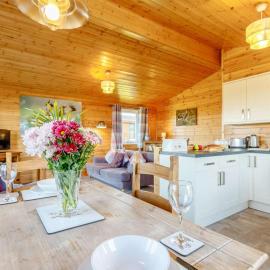2 Bed in Kinross oc-82297、キンロスのホテル