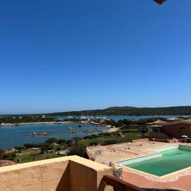 Casa Vacanza con Piscina e Accesso diretto al Mare, hotel in Santa Marinella