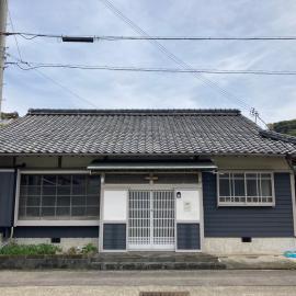 田並劇場 Guest House きくえ, hotel di Kushimoto