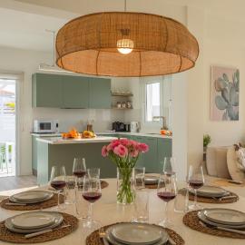 Villa La - Nissi Beach Luxury