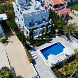 Mykonian Aura Luxury Villa Protaras, hotell sihtkohas Protaras