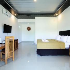 Pohon Purba Resort & Restaurant, Hotel in Pulau Lebur
