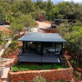 Lazy Hill Eco Lodge, hotel in Warmbaths