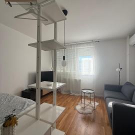 Modern Arena Zagreb Studio - Free Parking - Full Amenities