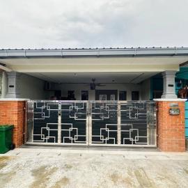 Homestay In Rasa, Hulu Selangor, hotel a Rasa