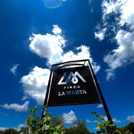 Finca La Marta - El Cortijo Wine Lodge