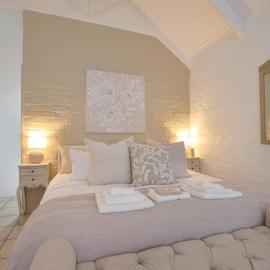 Urban Sole Beach Apartment