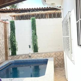 Casa com área de lazer 3 suítes da Gisah