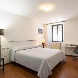 Charming Alpine Retreat in Sant'Omobono Terme, hotel in Sant'Omobono Terme