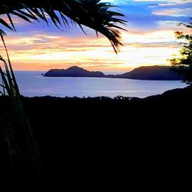 CasaMyra2 Starlink WI-FI Pool Papagayo View