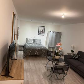 Studio, atypique, hotel a Chaufour-lès-Bonnières