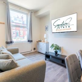 Luxury Group Stay, Parking, Near Station