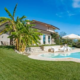 Villa dei Gruccioni - YourPlace Abruzzo, hotel in Torino di Sangro