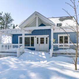 Thompsonville में, होटल Family Escape in Crystal Mtn Resort! 13 Mi to Lake