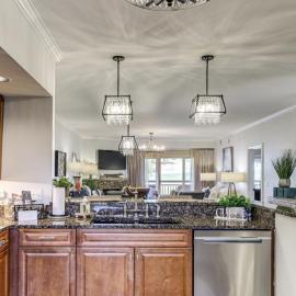 Luxury 2 Bedroom 2 Bath Condo at Riverstone Resort and Spa, hotel in Pigeon Forge