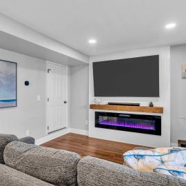 Game Room | High Speed WIFI | EV Charger | Keurig โรงแรมในซีไซด์ไฮทส์