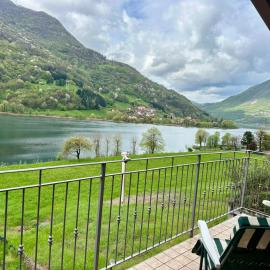 Casa Candiotty Lake & Mountain, Hotel in Endine Gaiano