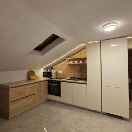 Iseni Apartments