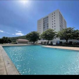 포트모어에 위치한 호텔 Caribbean Staycation