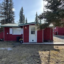 Crooked Creek Cabin #1 Close to the Water - Small Studio, Hotel in Kasilof