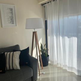 Alberti 854- departamento céntrico con cochera y balcón, hotell i General Villegas