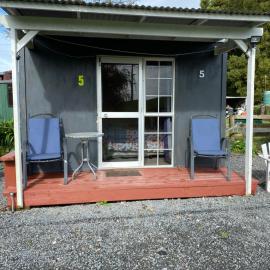 Waitomo Farmstay - Kiwi Cabin 5、ワイトモ・ケーブスのホテル