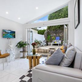 Classy 2BR & Well furnished & Outdoor Area