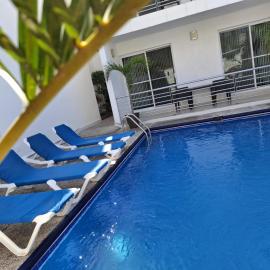 B1 Luxurious Condo a few meters from the beach, Ground floor, Hotel in Rincón de Guayabitos